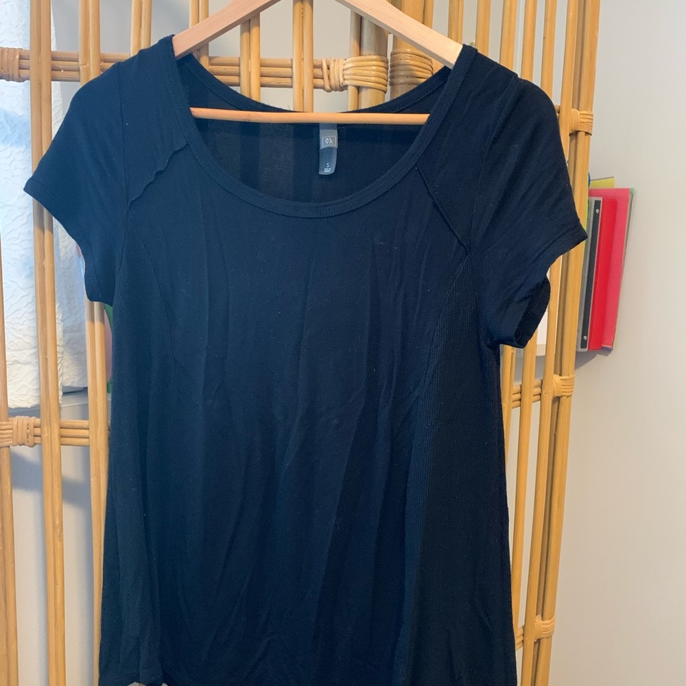 Black flowy top